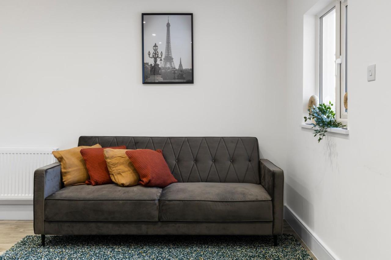 Ferienwohnung Star London Vivian Avenue 2-Bed Haven The Hyde Exterior foto